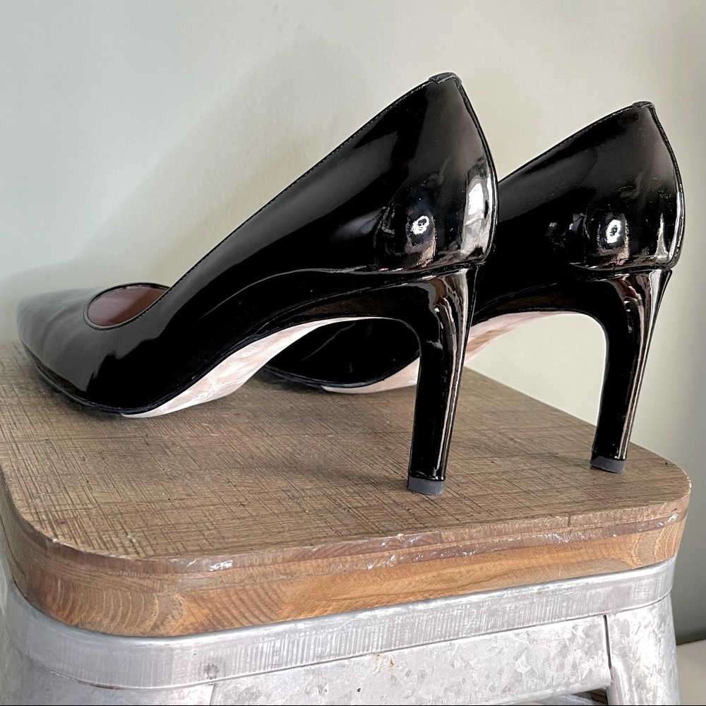 TARYN ROSE Collection Gabriella Black Patent 3.5” Heel Pumps Size 11 Italy